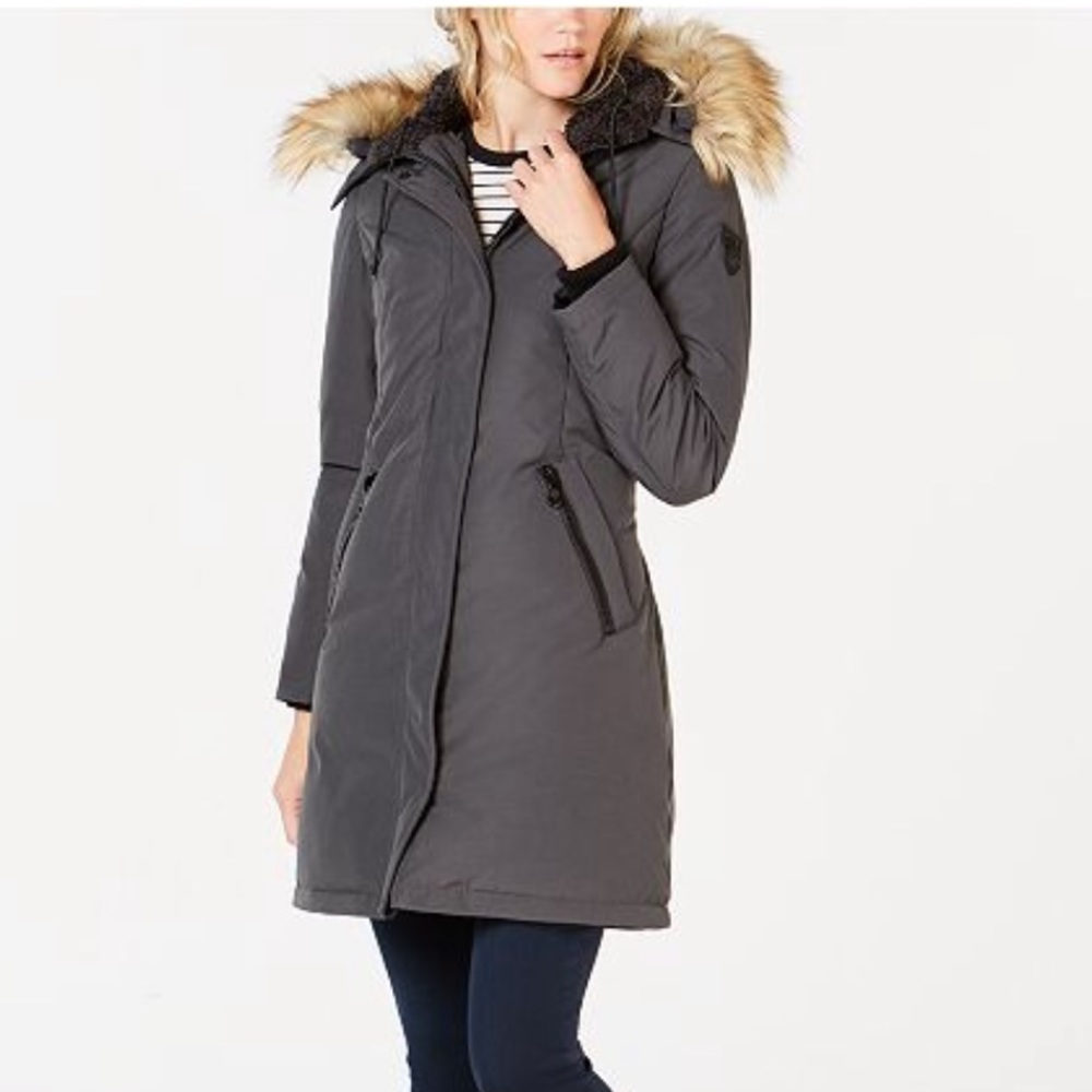 Faux-fur trim hooded down parka - new, never worn
